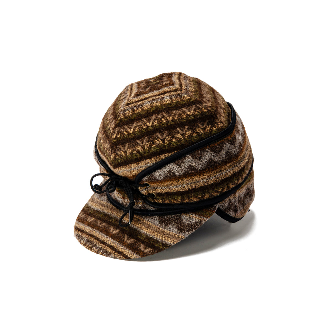 **Exclusive Retro Revival** Patterned Railroad