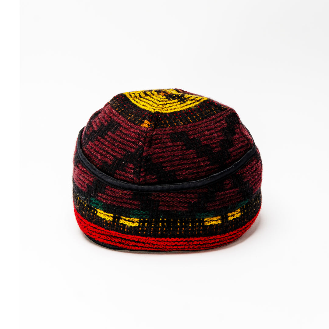 **Exclusive Retro Revival** Patterned Wool Railroad